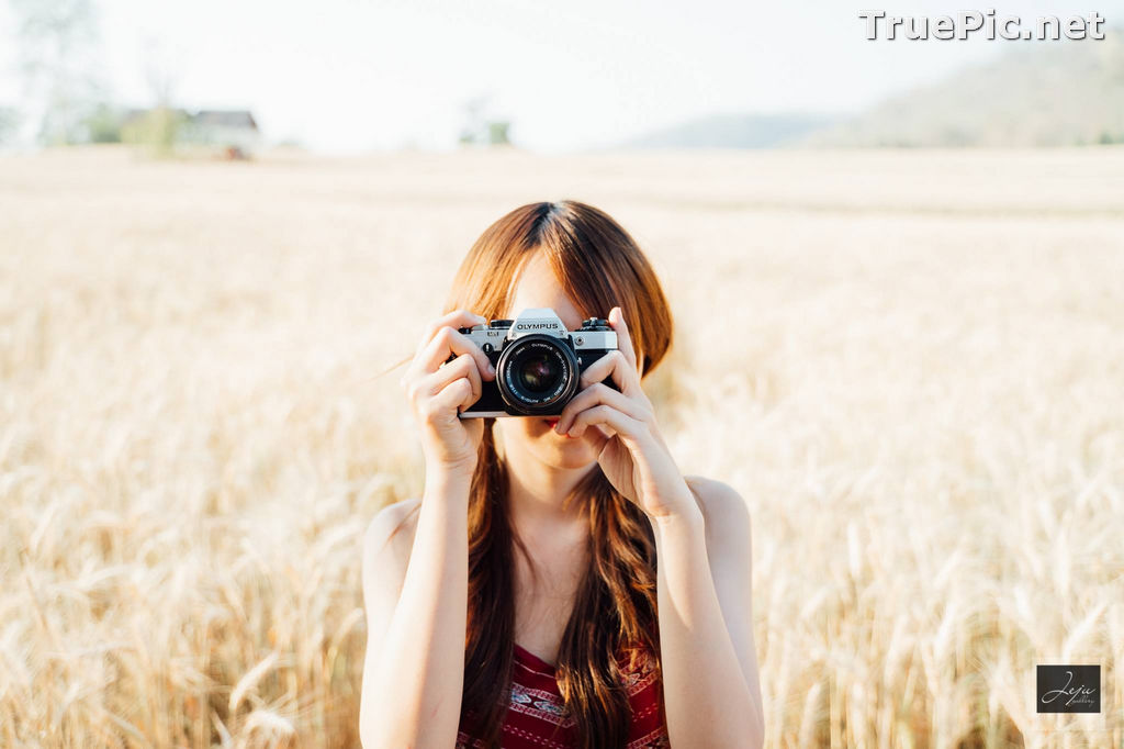 Image Thailand Cute Model - Fenfern Aeryingsak - Red in Barley - TruePic.net - Picture-10