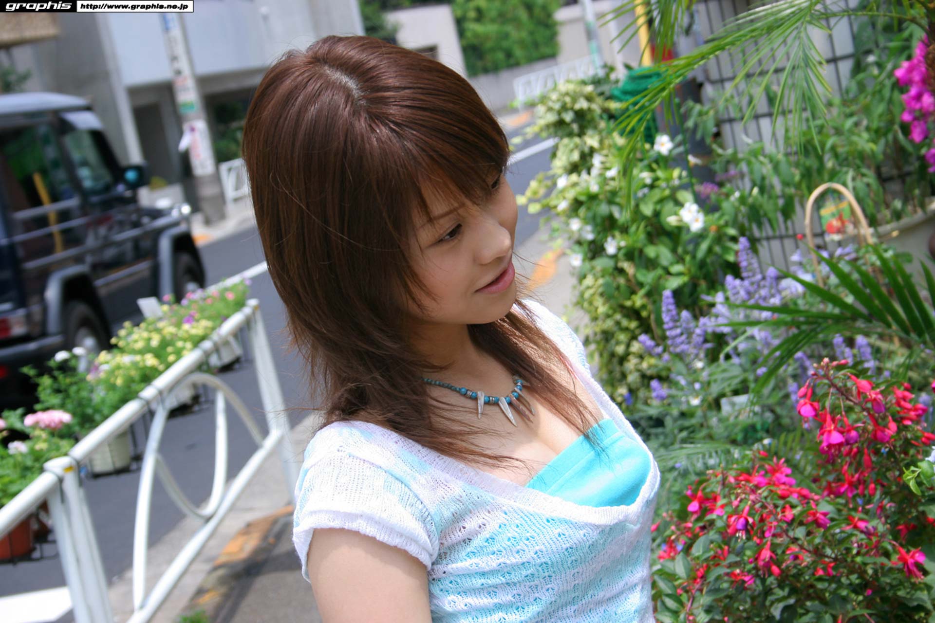 gra_h_ayumi011.jpg