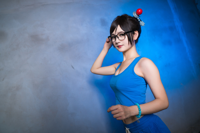 cosplay-co-nang-Me-quyen-ru-trong-over-watch-15