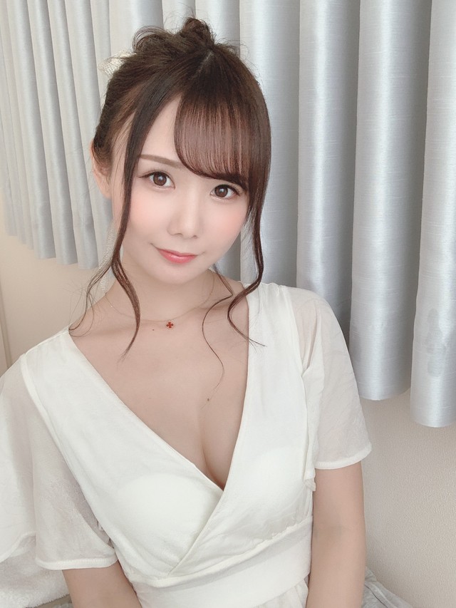 Người đẹp Sakamichi Miru, hot girl thế hệ mới của làng giải trí 18+ Nhật Bản - Ảnh 4.