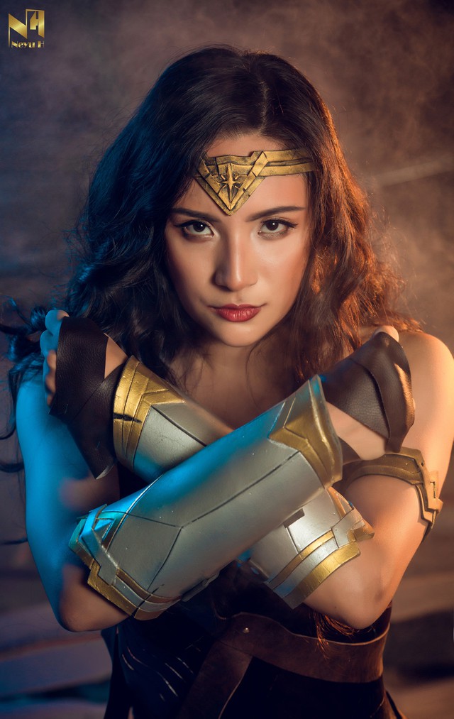 Xem loạt ảnh cosplay Wonder Woman đầy khí chất Chị Đại của coser người Việt Neyu H - Ảnh 3.