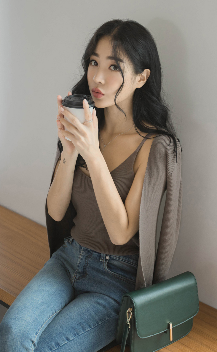 An Seo Rin - Jeans Set - 11.09.2017