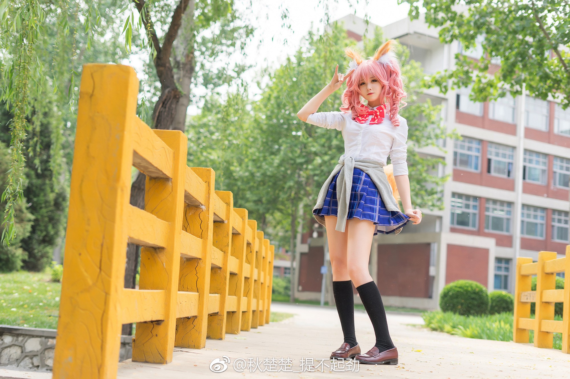 cosplay-cuu-vi-linh-ho-xinh-dep-quyet-tran-01