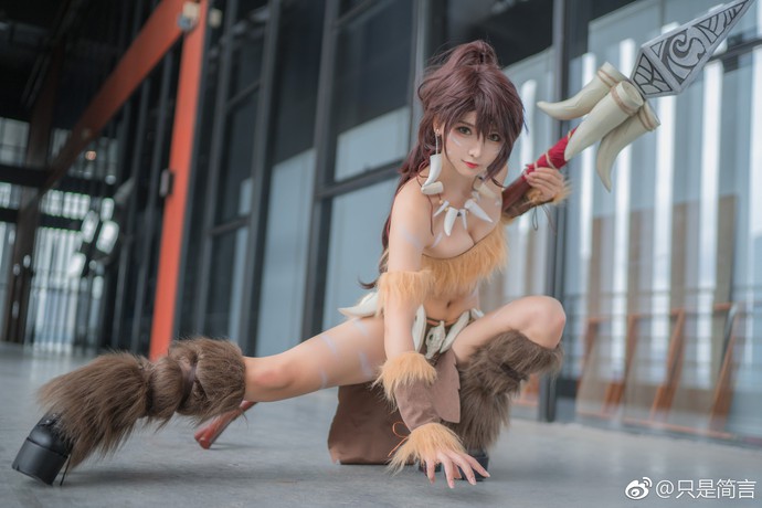 Ngất ngây với cosplay cô nàng Nidalee cực xinh đẹp và gợi cảm - Ảnh 2.