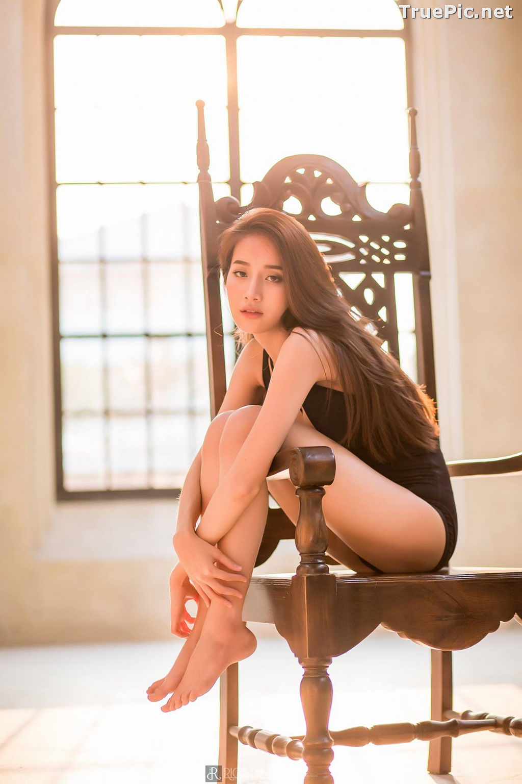 Image Thailand Model - Pichana Yoosuk - Black One Piece Swimsuit - TruePic.net - Picture-20