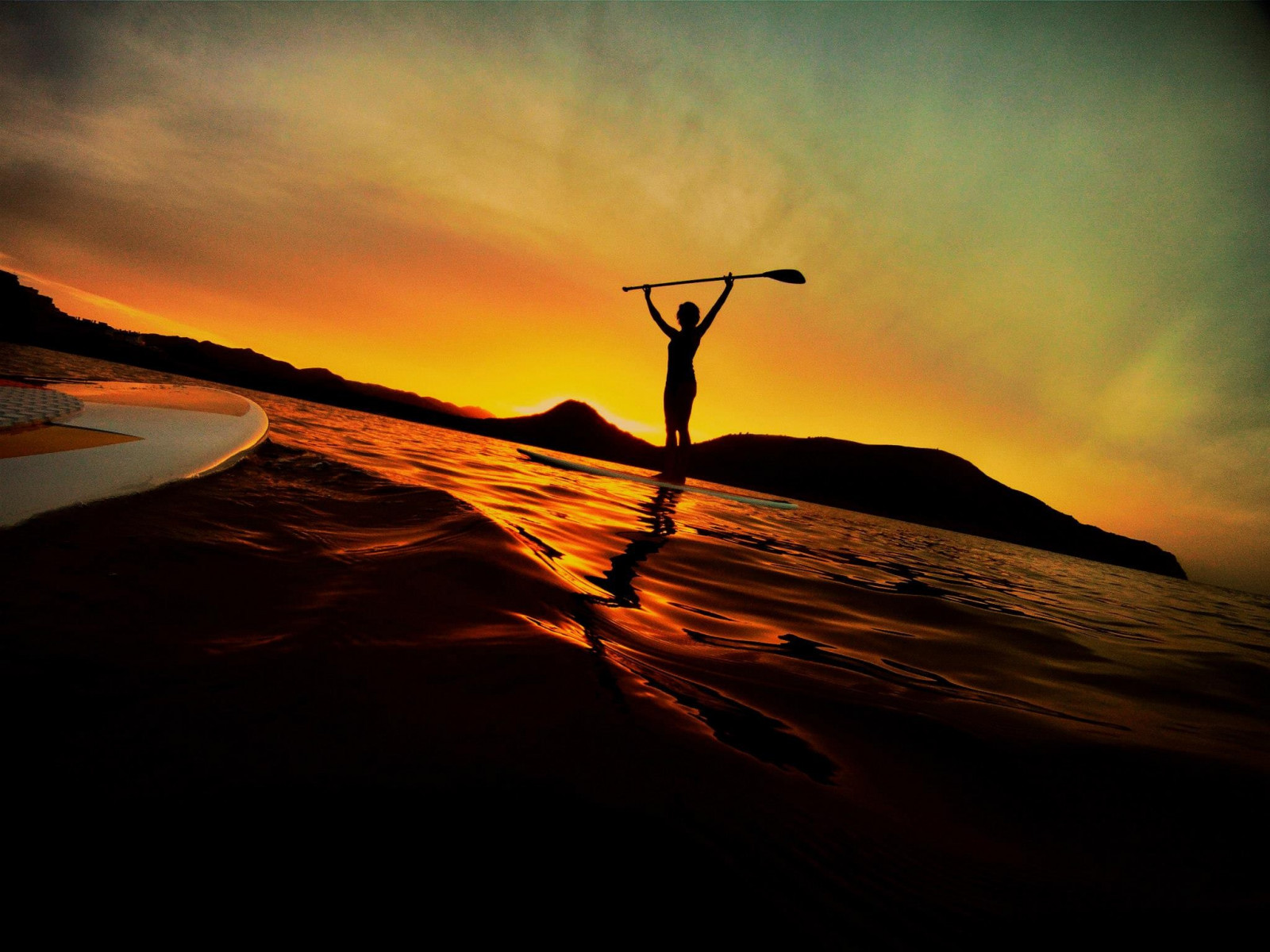 2048x1536 px, board, ocean, paddleboarding, stand, sunset, up, waves