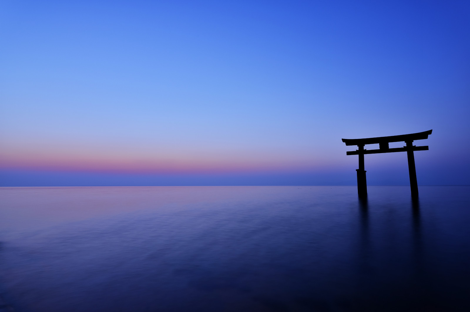 2560x1700 px, arch, blue, calm, gate, horizon, Japan, night, ocean, sea, sky, sunset, the