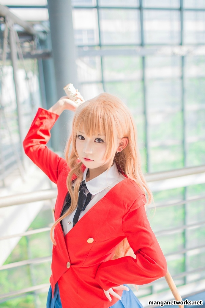 29801276962 f363b889c5 o Ngẩn ngơ trước vẻ dễ thương của cosplay Taiga Aisaka