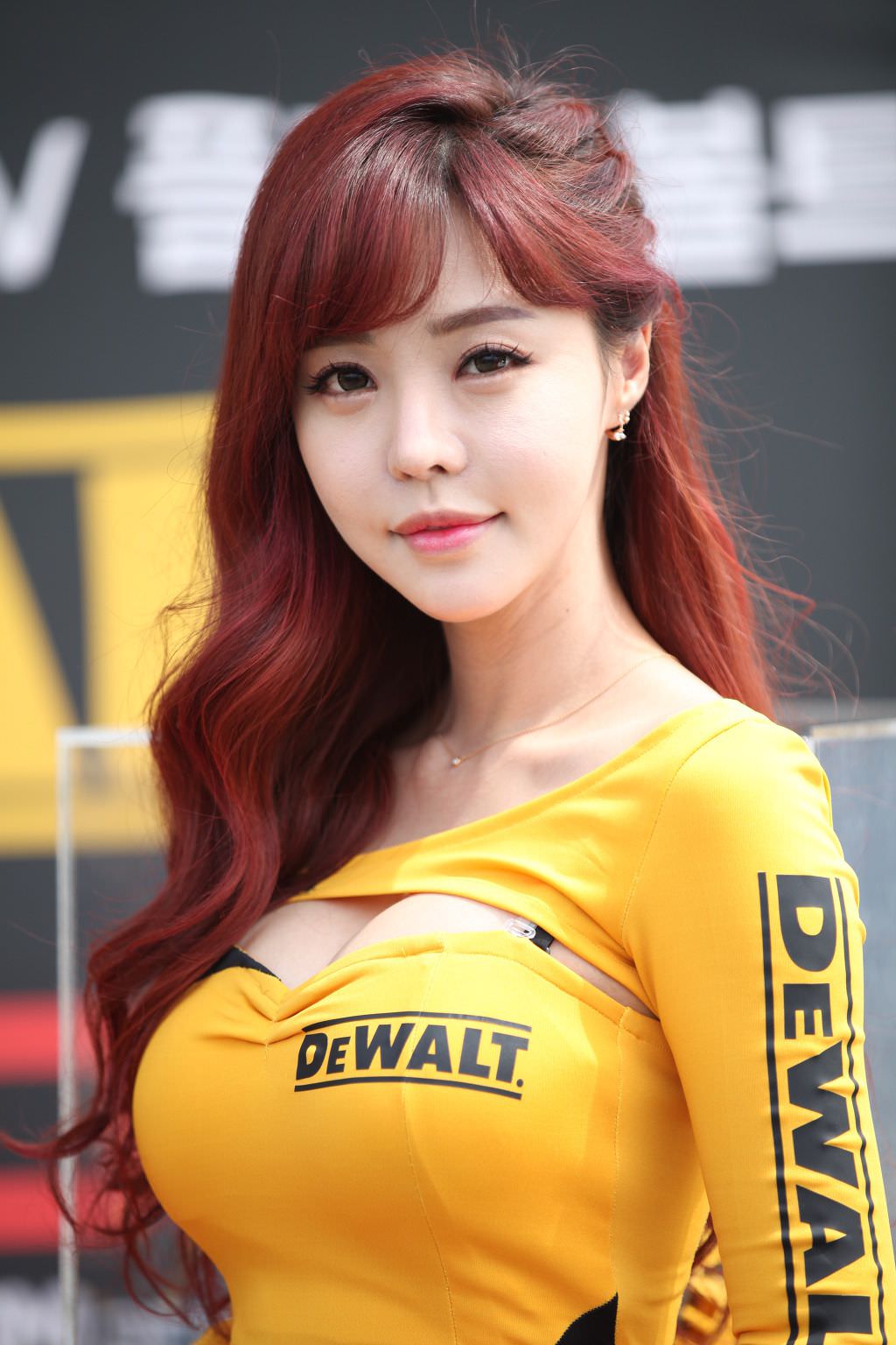 Seo Jin Ah at CJ Super Race Championship, Hot girl Korean, Hot girl live stream