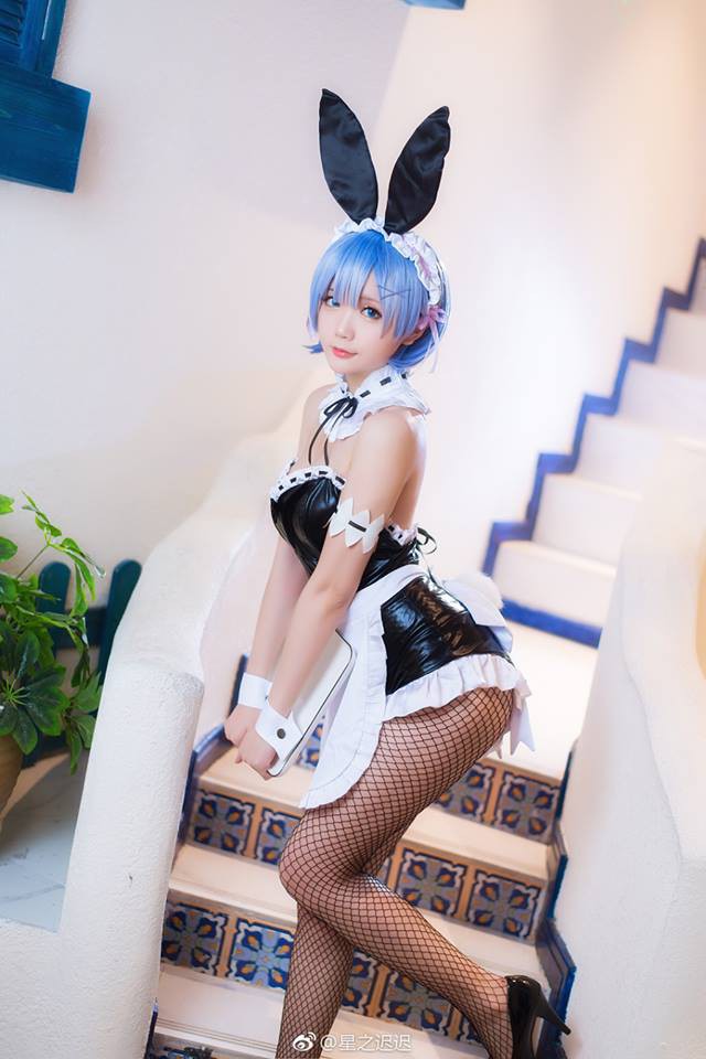 Cosplay Rem cực dễ thương khiến fan Anime không khỏi tan chảy - Ảnh 4.