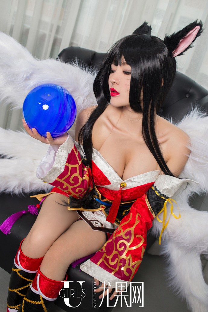 Ngất ngây với vòng ngực khủng của Xiang Chuan Ying trong bộ ảnh cosplay Ahri mới nhất - Ảnh 29.