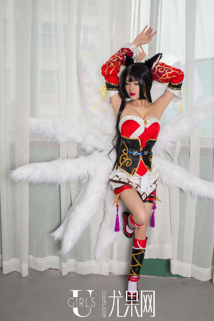 Ngất ngây với vòng ngực khủng của Xiang Chuan Ying trong bộ ảnh cosplay Ahri mới nhất - Ảnh 23.