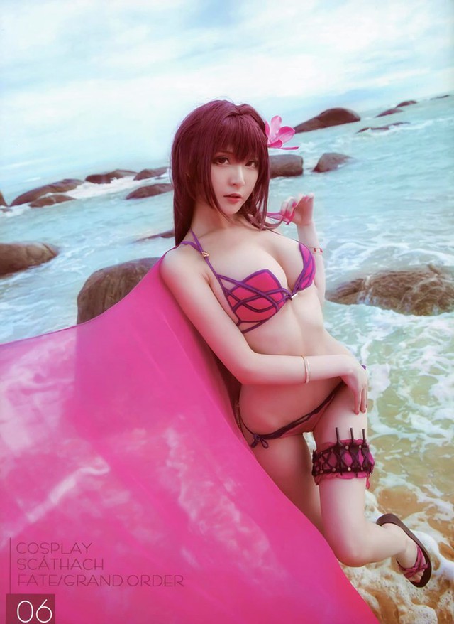 Chảy máu mũi với loạt ảnh cosplay Scathach diện bikini siêu gợi cảm - Ảnh 10.