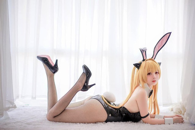 Bỏng mắt với hình ảnh cosplay Golden Darkness trong To Love-Ru theo phong cách nàng thỏ - Ảnh 7.