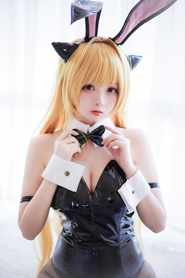 Bỏng mắt với hình ảnh cosplay Golden Darkness trong To Love-Ru theo phong cách nàng thỏ - Ảnh 6.