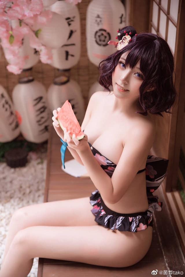 Mặt xinh, body lại chuẩn, Katsushika Hokusai trong Fate/Grand Order hớp hồn fan qua bộ ảnh mới - Ảnh 1.