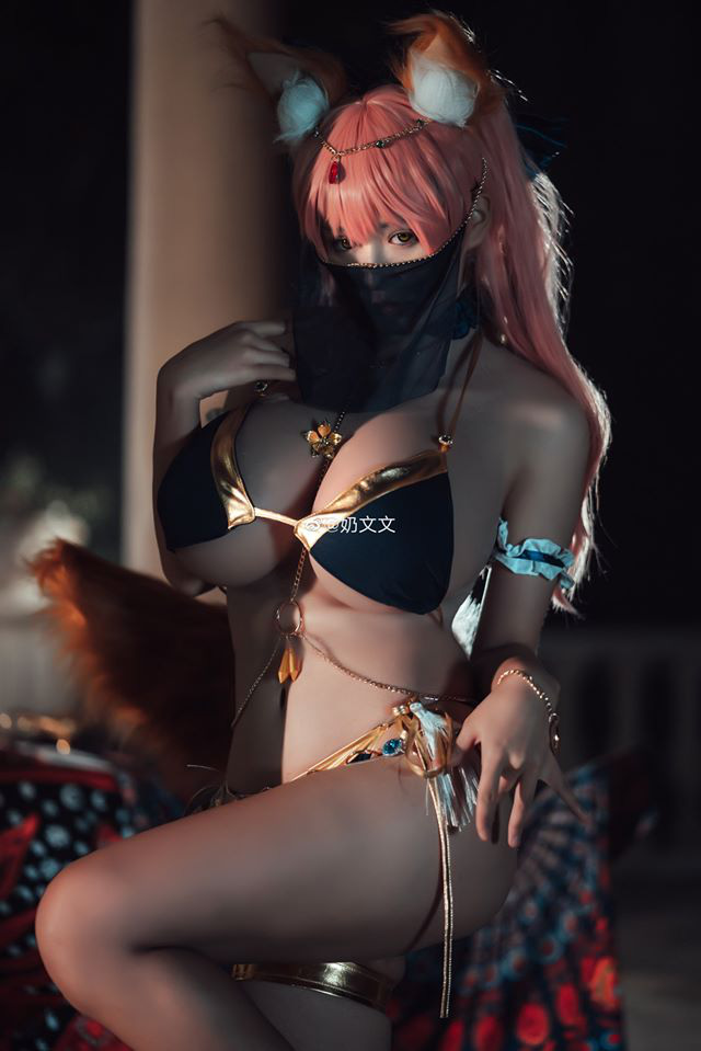 Nghẹt thở trước màn cosplay nàng cáo Tamamo no Mae trong FGO quá bốc lửa - Ảnh 2.