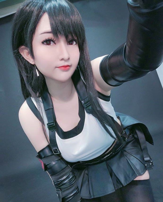 Ngắm nữ game thủ Việt cực xinh khi cosplay Tifa, đã thế còn là CTer chính hiệu - Ảnh 4.