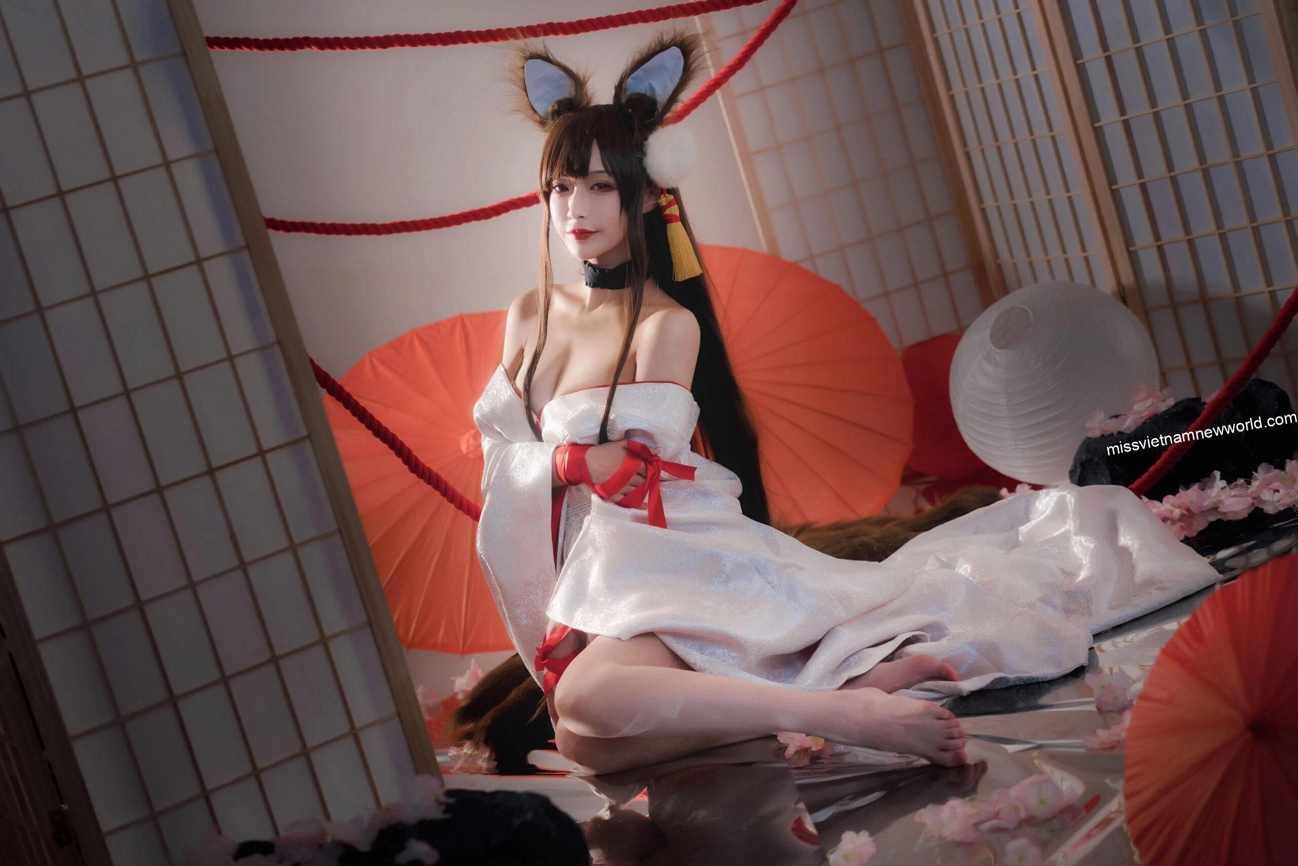 Cosplay-Akagi-Azur-Lane-Coser-Teppanyaki-Ghost-Dance-w-20