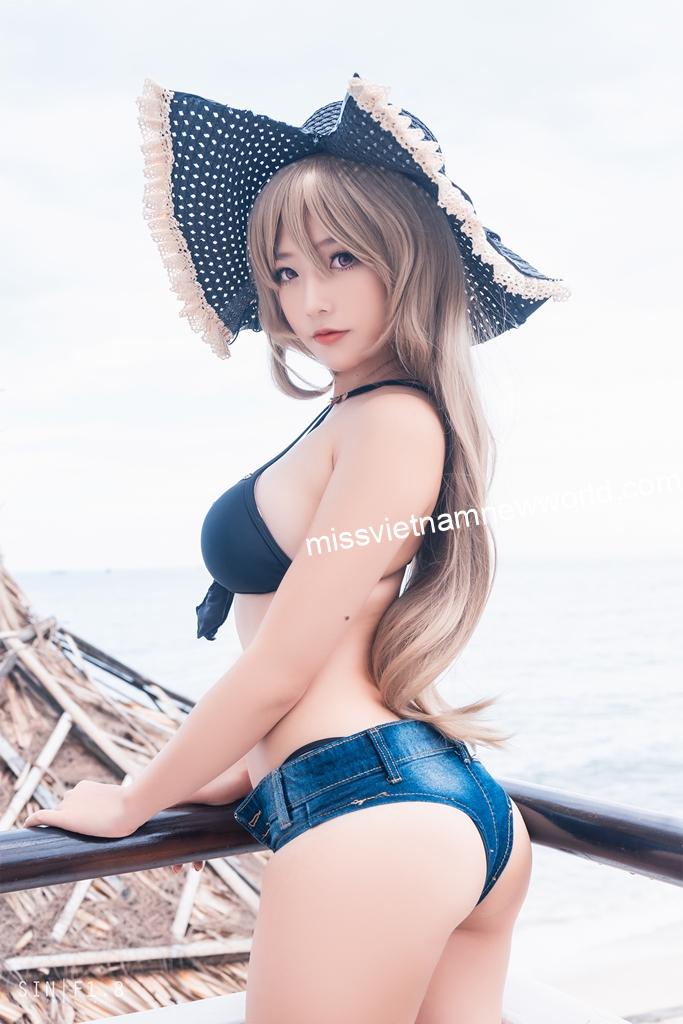 Messie-Huang-Jean-Bart-Swimsuit-8