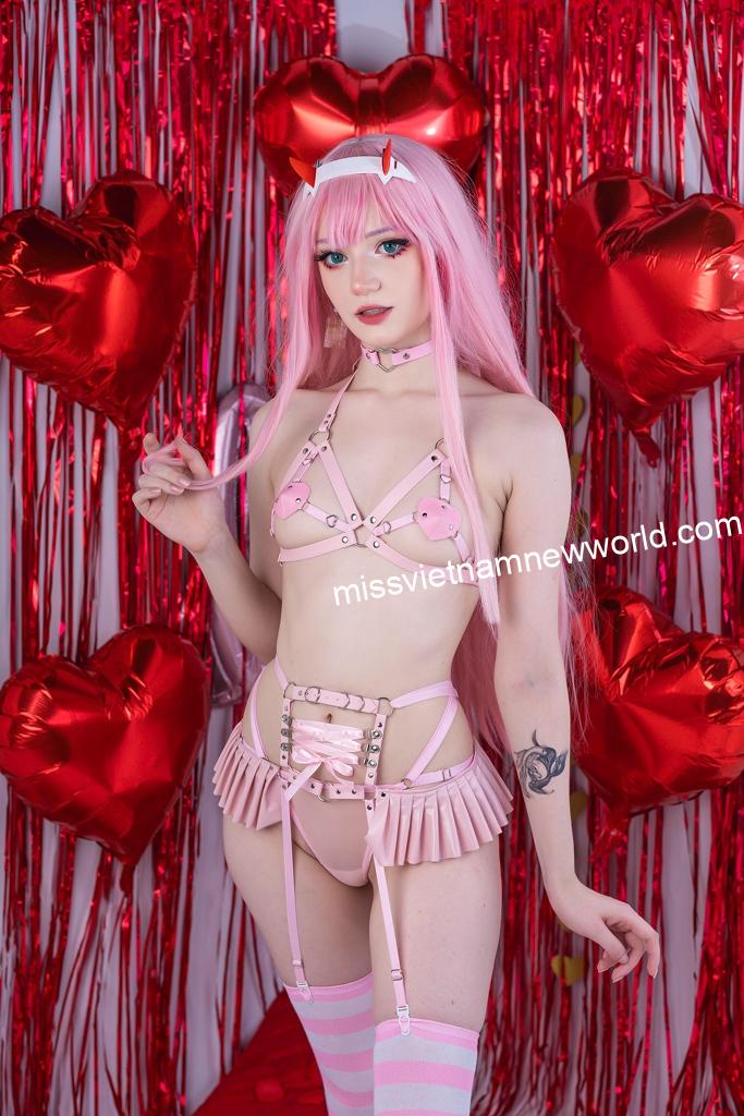 MoonDays-Zero-Two-Valentine-2