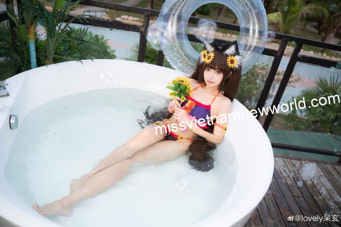 akisoso-qiu-chu-chu-cosplay (6)