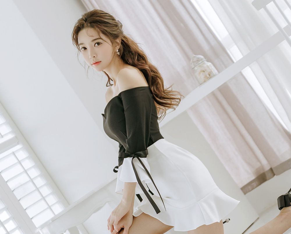 Park Soo Yeon model - Bodycon Dress & Mini Skirt - Jan.2018, TruePic.net