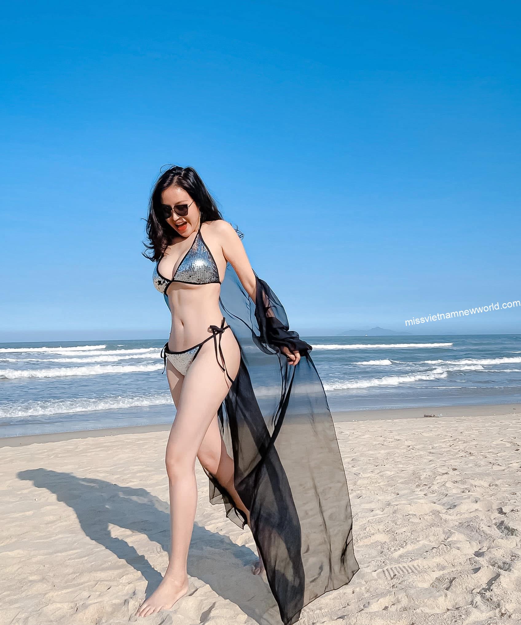 anh-ba-tung-mac-bikini-ho-bao-khoe-hang-sexy