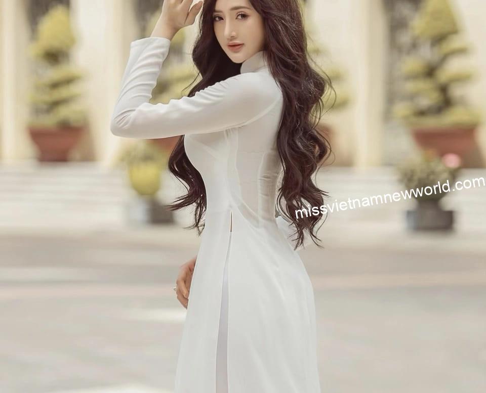 anh-nguyen-quynh-nhu-mac-ao-dai-day-quyen-ru