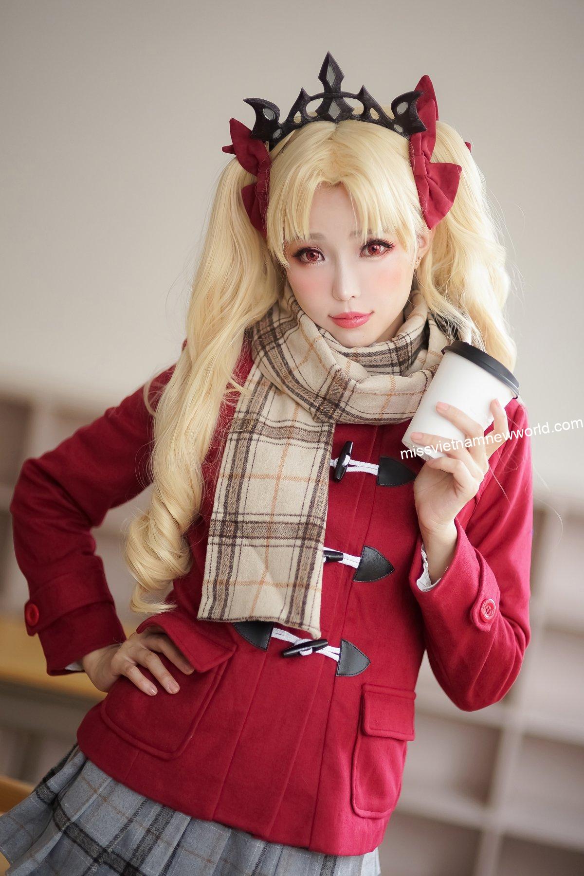 Ánh sáng và góc chụp tôn lên vẻ đẹp đỉnh cao của cosplay 