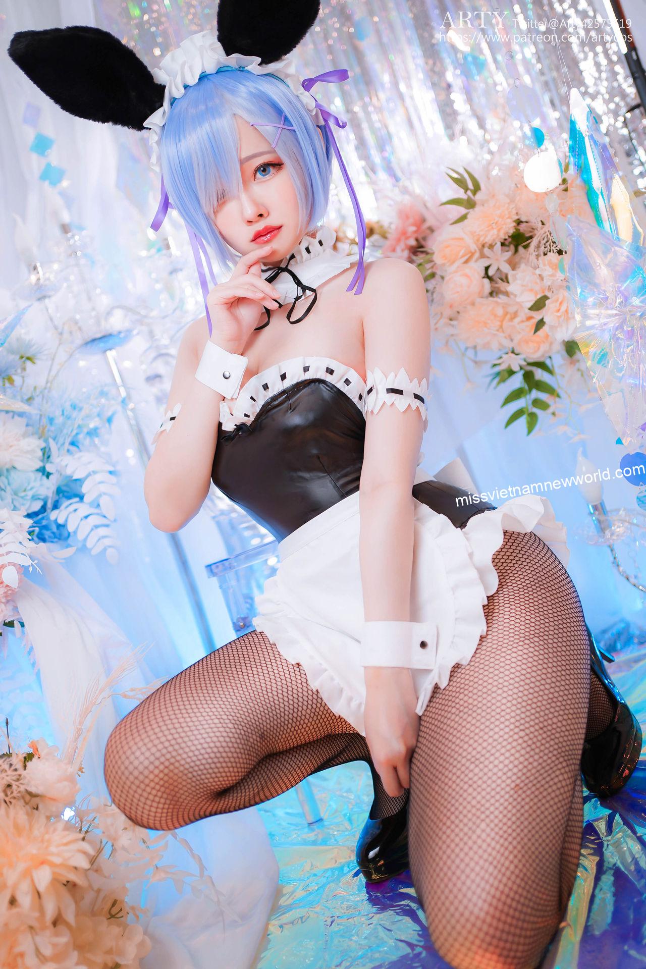 arty-huang-rem-bunny-suit-ver (8)