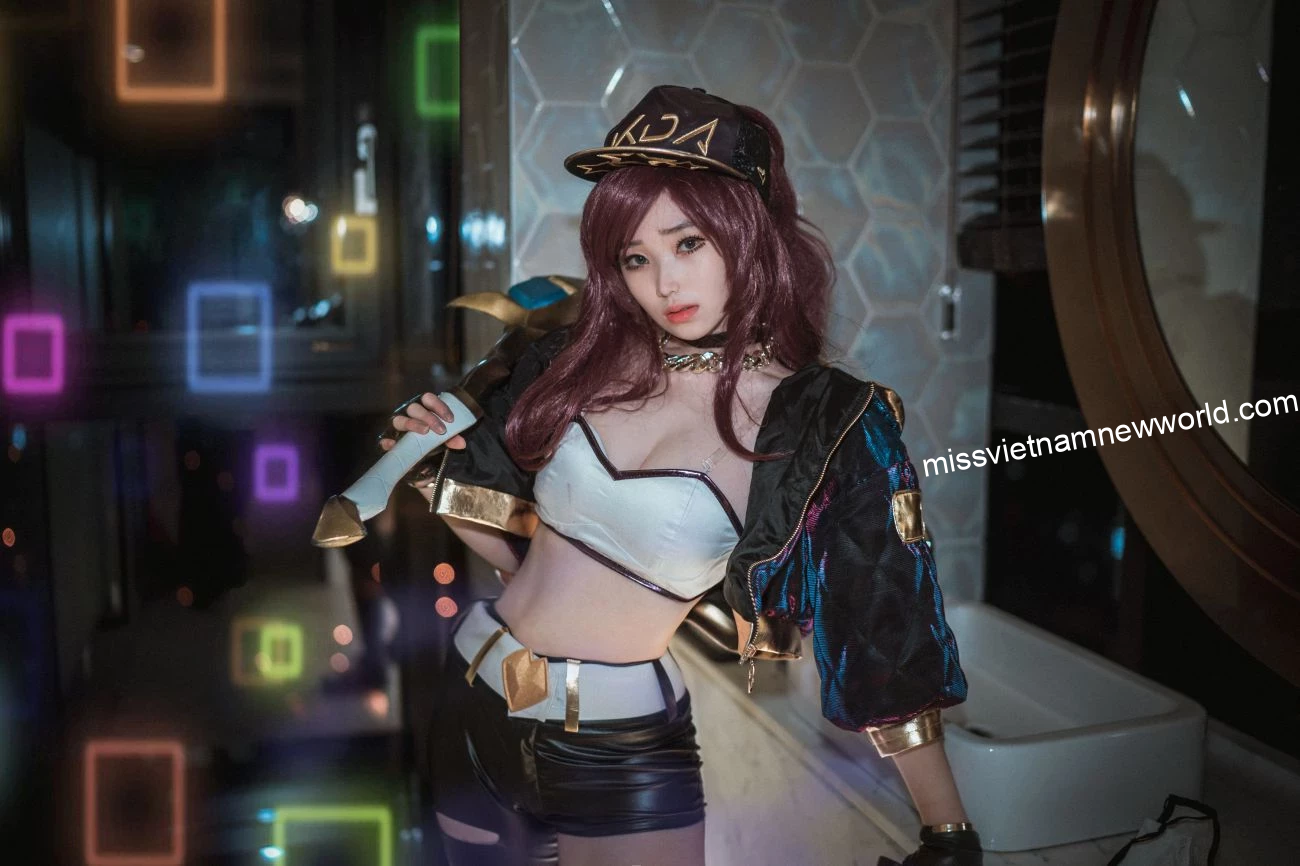 bambi-cosplay-kda-akali (11)