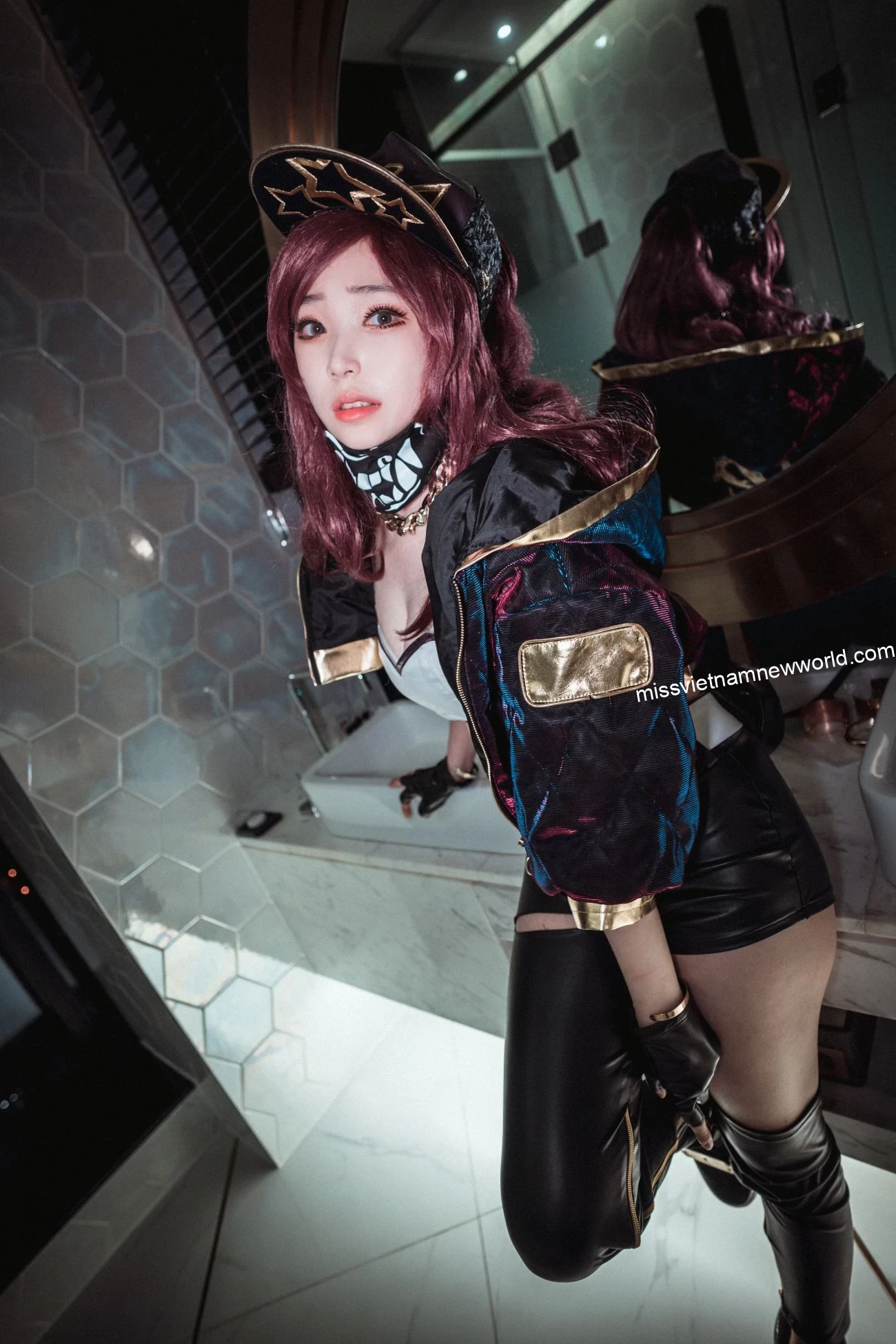 bambi-cosplay-kda-akali (15)