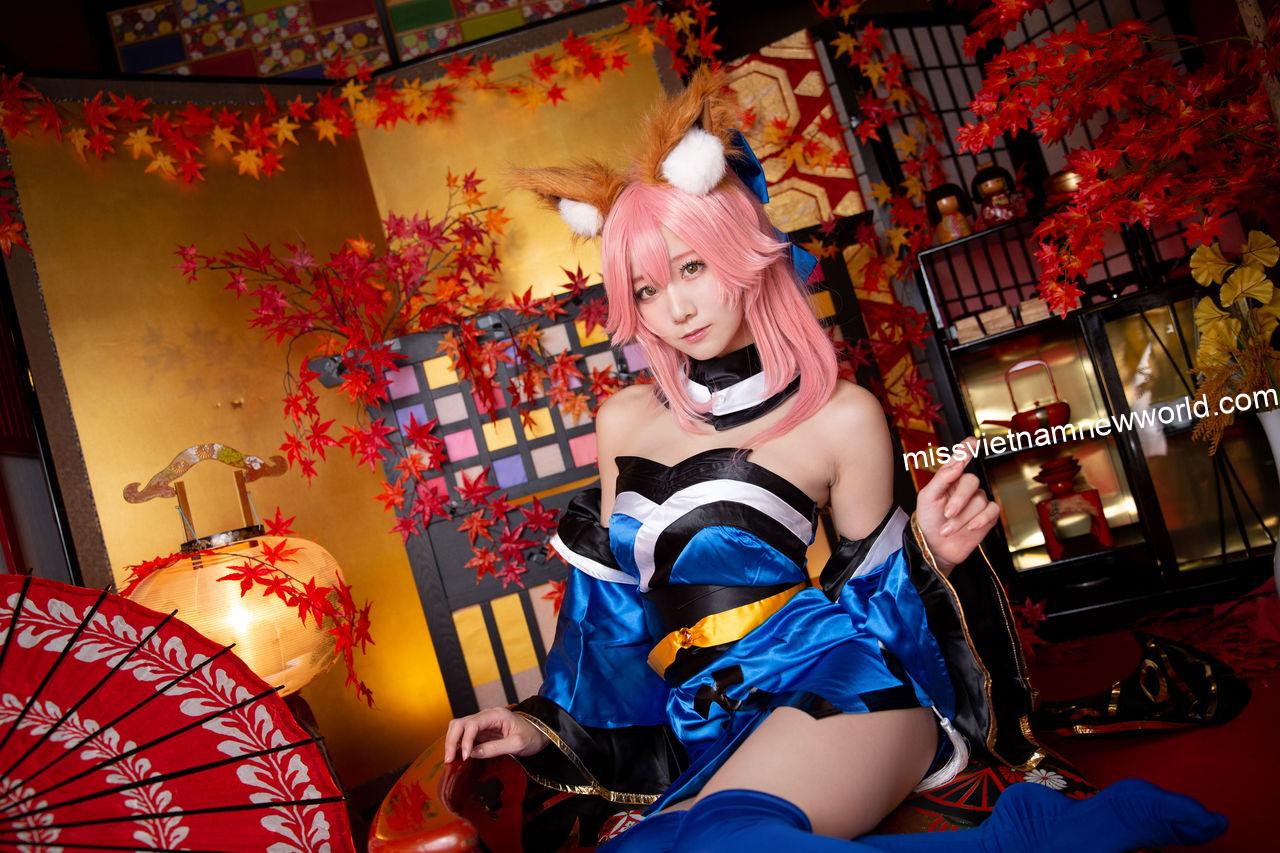 Bộ cosplay gợi cảm và ấn tượng khiến người xem không thể rời mắt