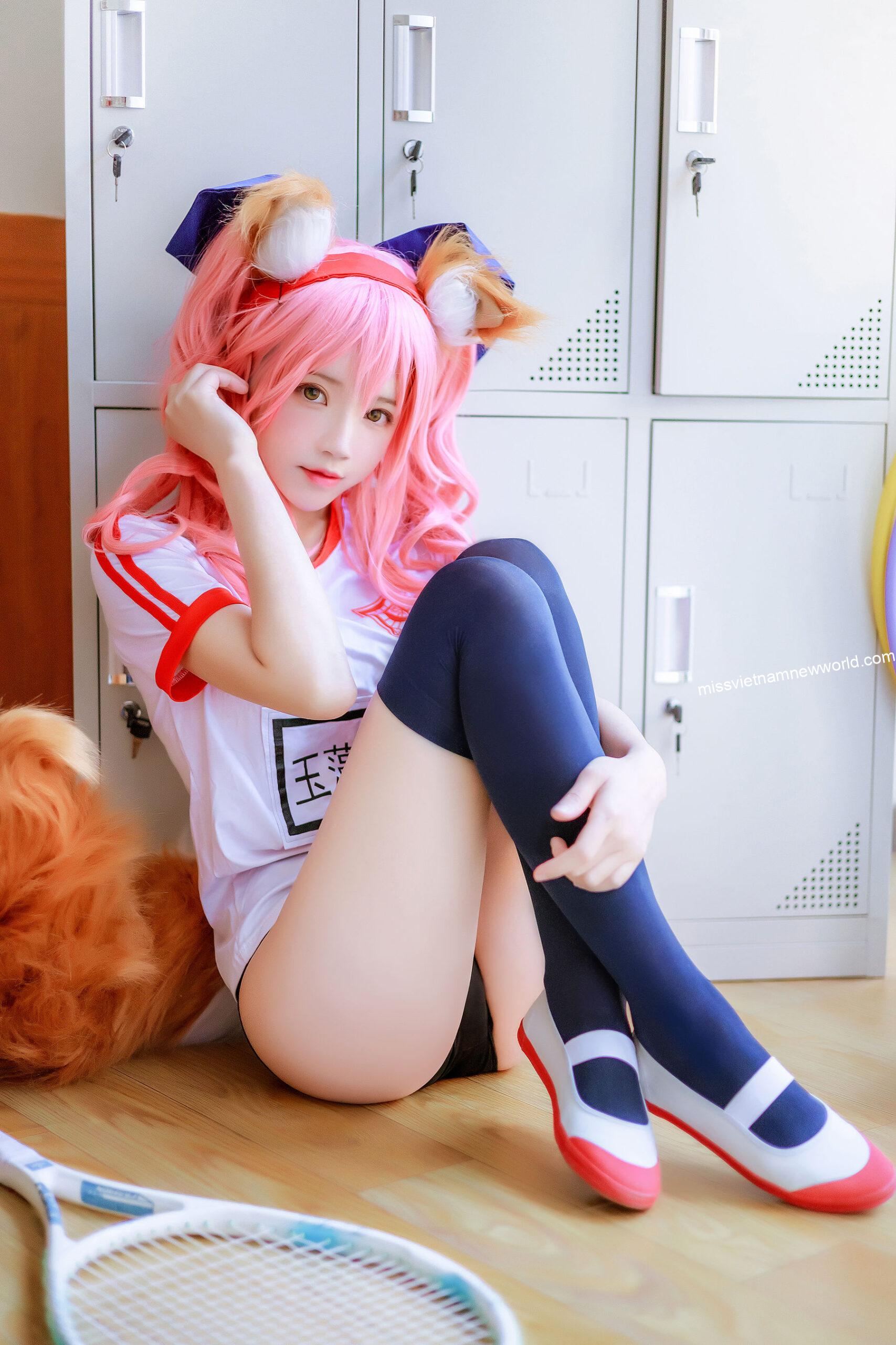 cherry-meow-cosplay-tamamo-no-mae-gym-suit (13)