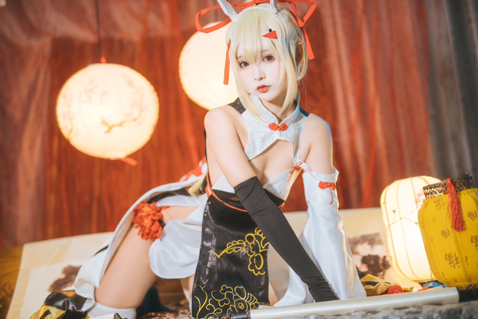 chinese-azur-lane-ayanami-cosplay (13)