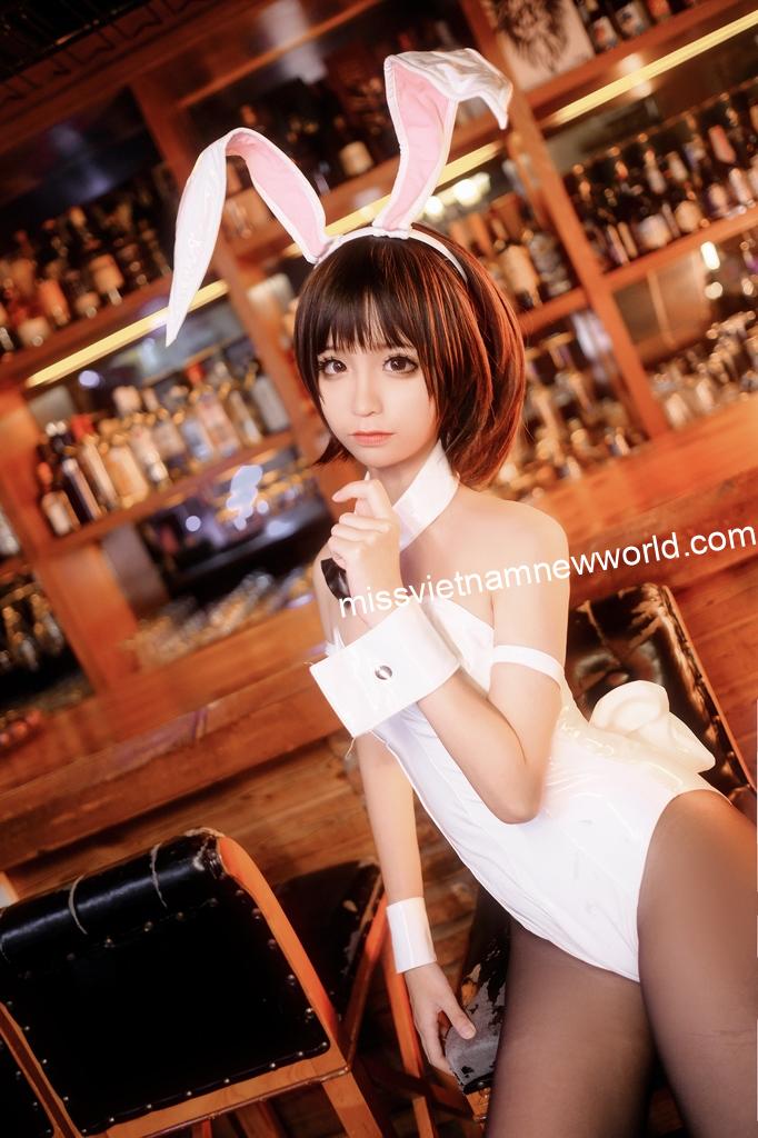 chunmomo-cosplay-megumi-kato-bunny-suit