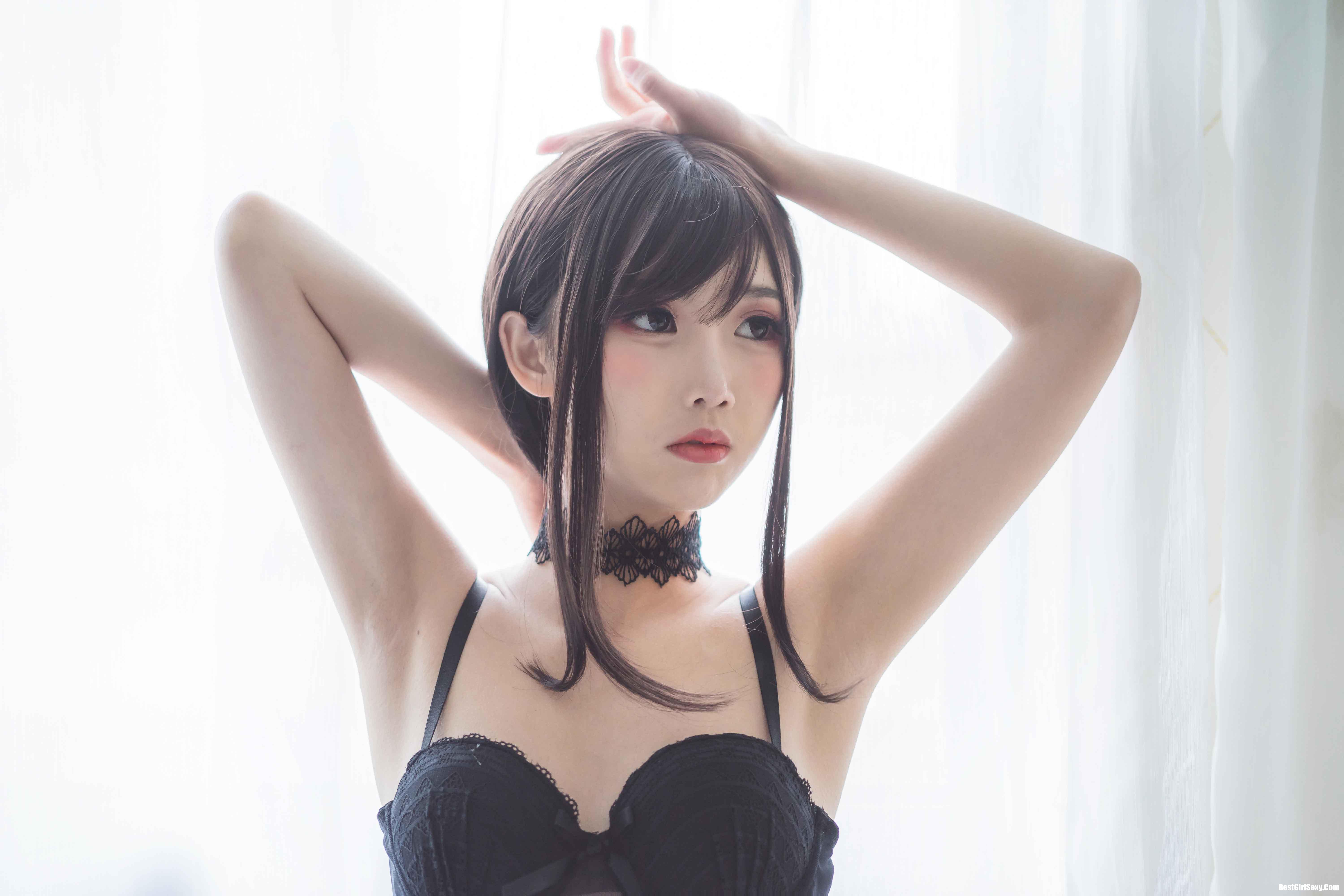 [Coser面饼仙儿] NO.012 Girl in the head black corset 13