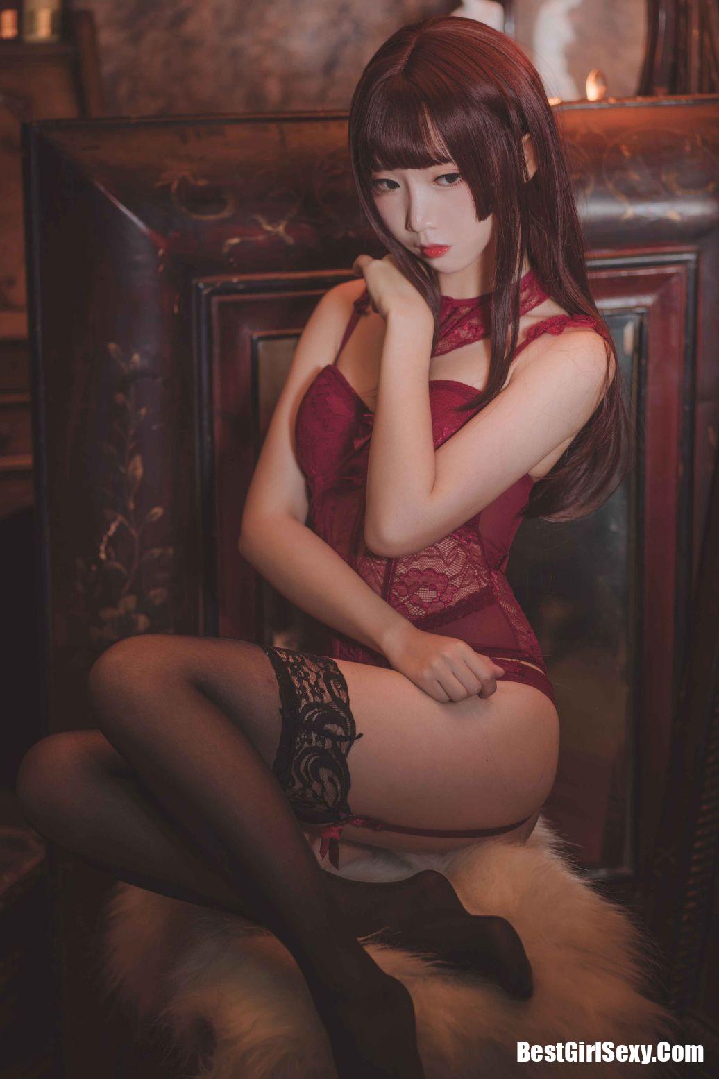 [Coser面饼仙儿] NO.014 The girl in the head red corset 11