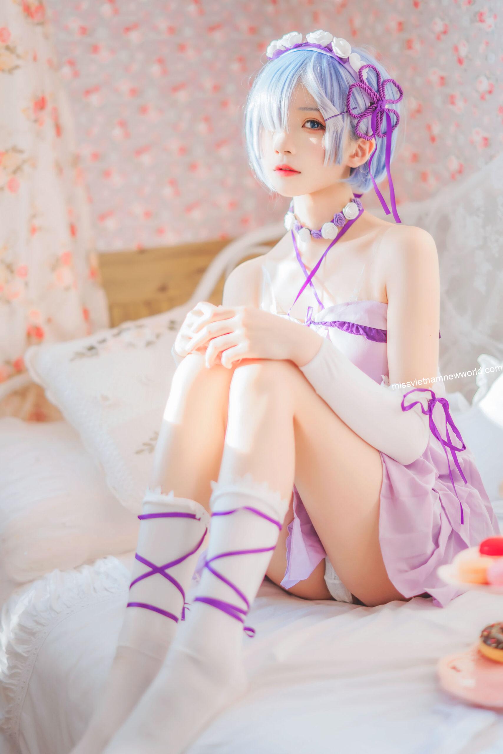 cosplay-sakura-peach-meow-lem-nightdress (10)