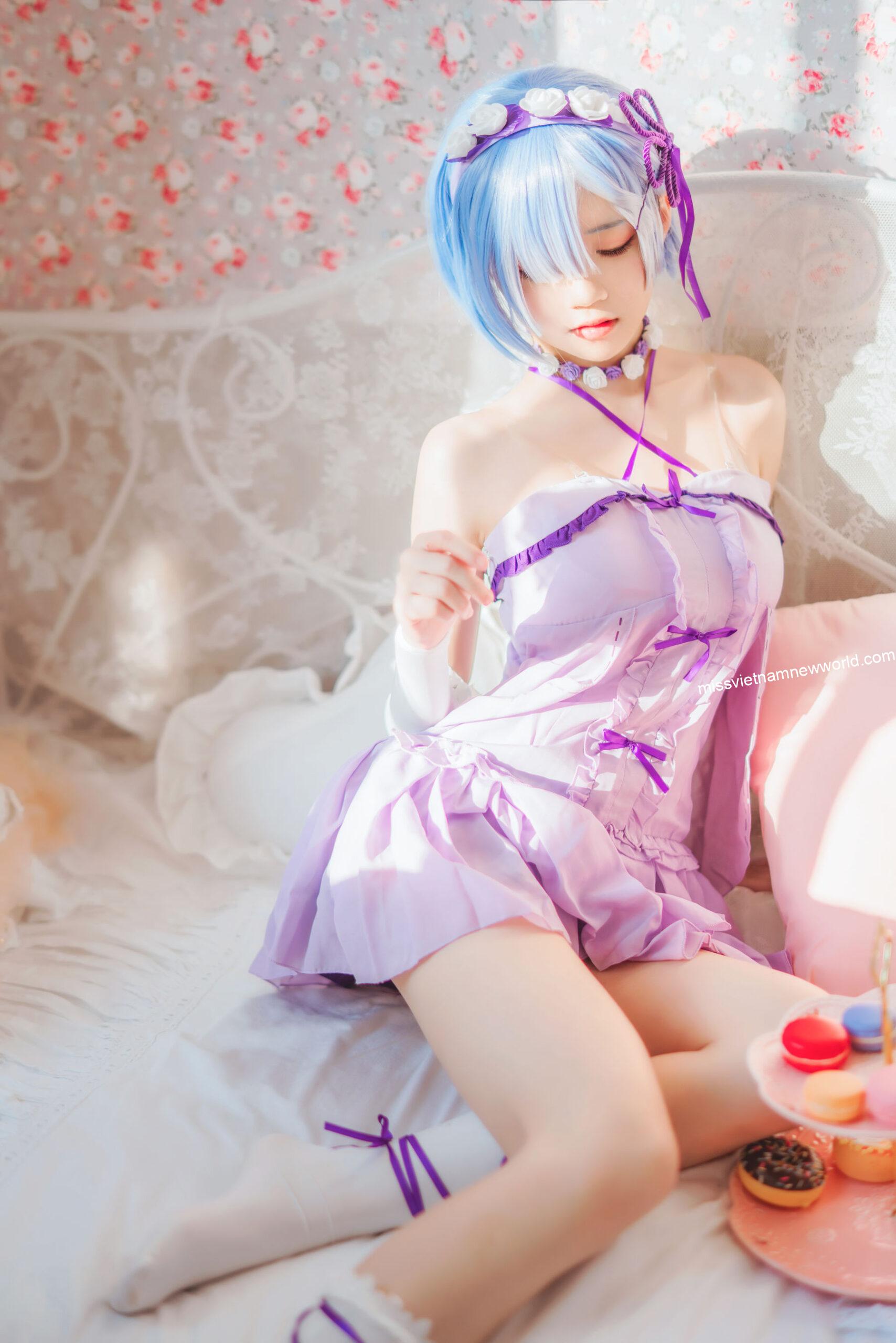 cosplay-sakura-peach-meow-lem-nightdress (16)