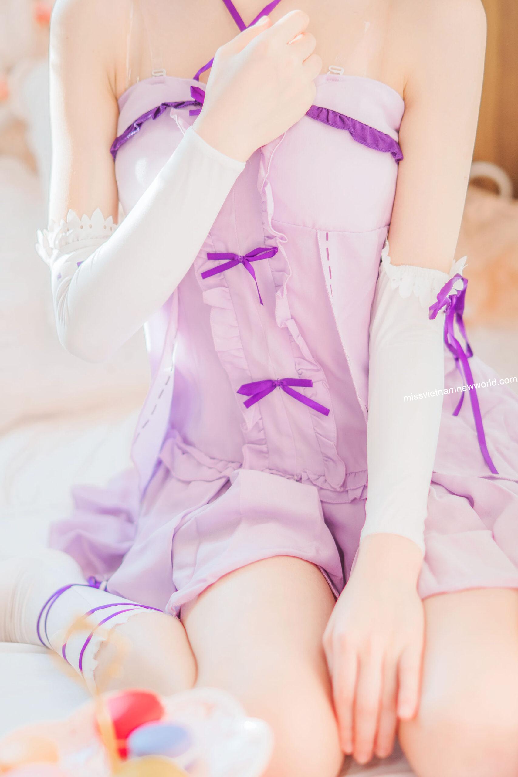 cosplay-sakura-peach-meow-lem-nightdress (4)