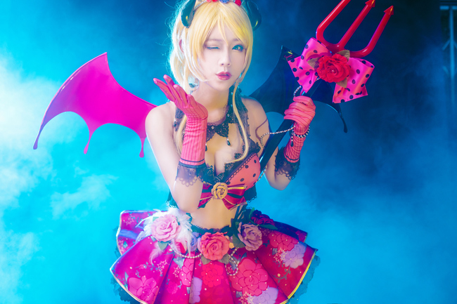 cosplay-tieu-quy-de-thuong-girl-xinh-rang-ngoi (16)