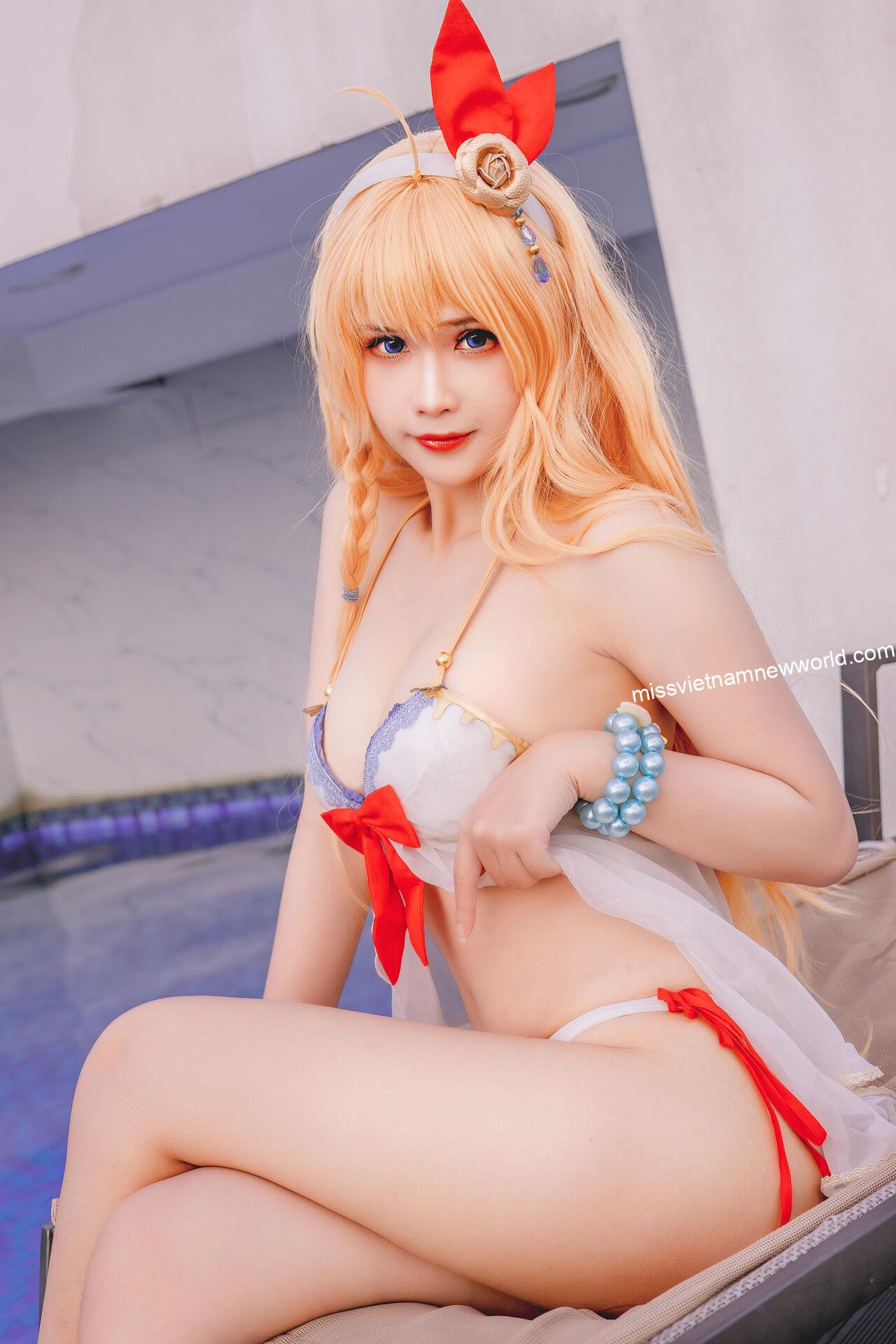 gai-xinh-cosplay-pecorine (16)