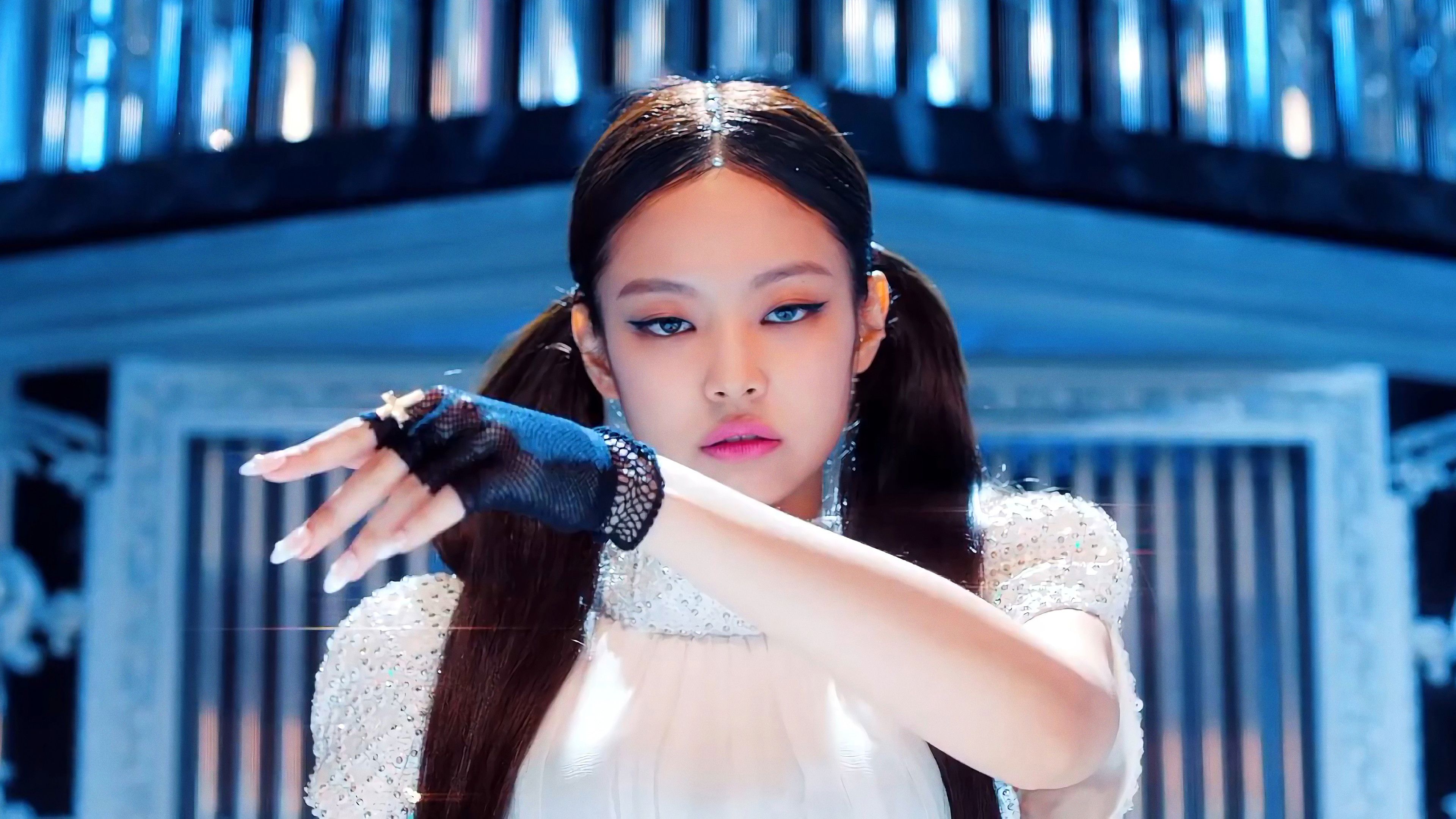 Hình ảnh Jennie Blackpink ngầu sang chảnh