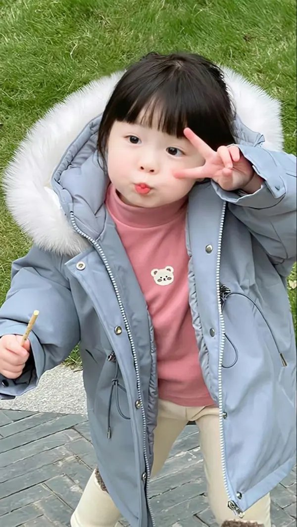 Hình nền em be cute