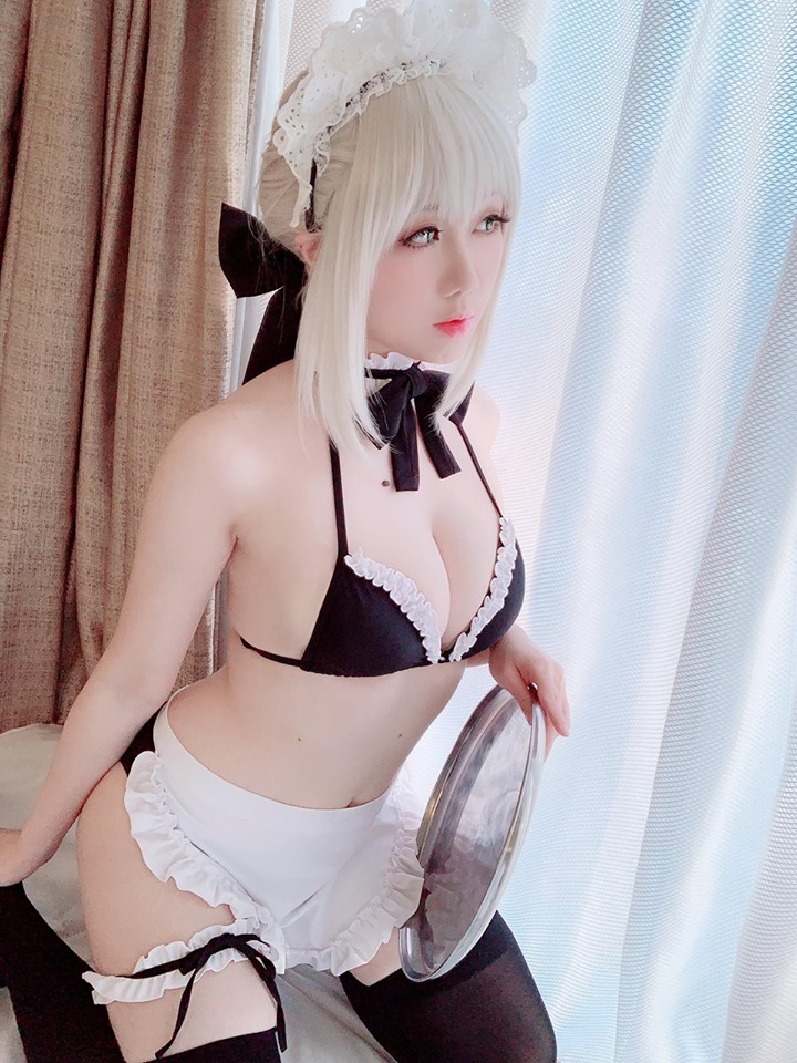 em-gai-xinh-hisui-cosplay-nong-bong-14