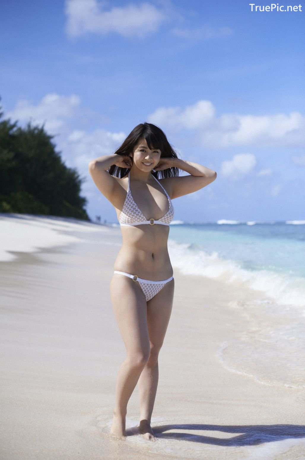 Image-Japanese-Actress-And-Model-Yurina-Yanagi-Blue-Sea-And-Hot-Bikini-Girl-TruePic.net- Picture-3