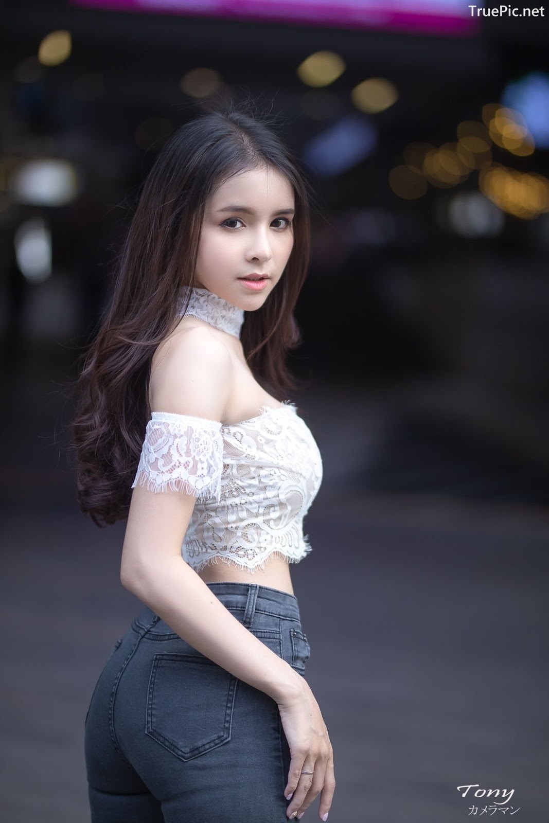 Image-Thailand-Beautiful-Model-Soithip-Palwongpaisal-Transparent-Lace-Crop-Top-And-Jean-TruePic.net- Picture-26