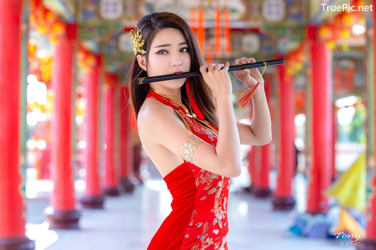 Image-Thailand-Hot-Model-Janet-Kanokwan-Saesim-Sexy-Chinese-Girl-Red-Dress-Traditional-TruePic.net- Picture-2